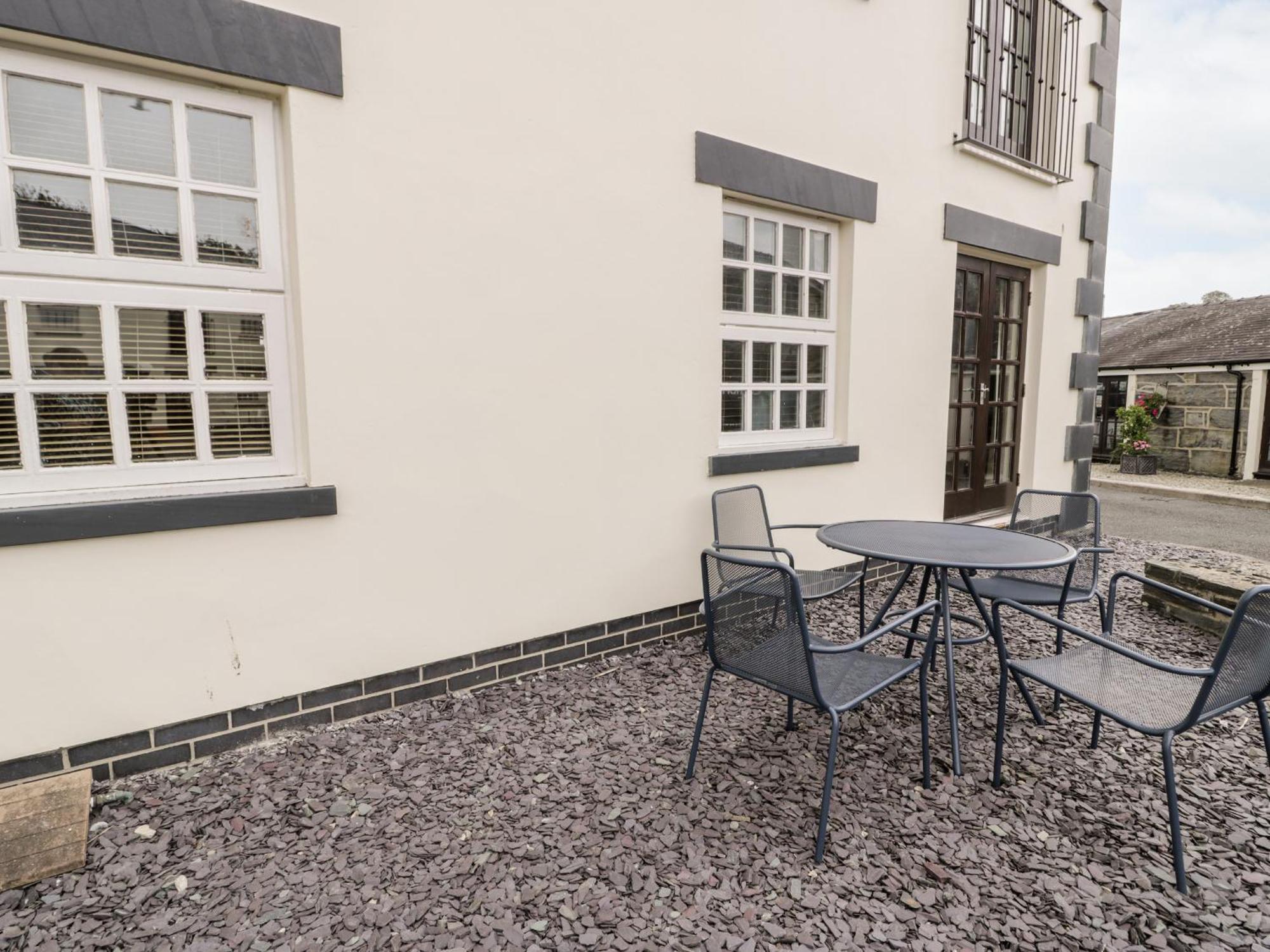 Whistle Stop Apartment Porthmadog Εξωτερικό φωτογραφία